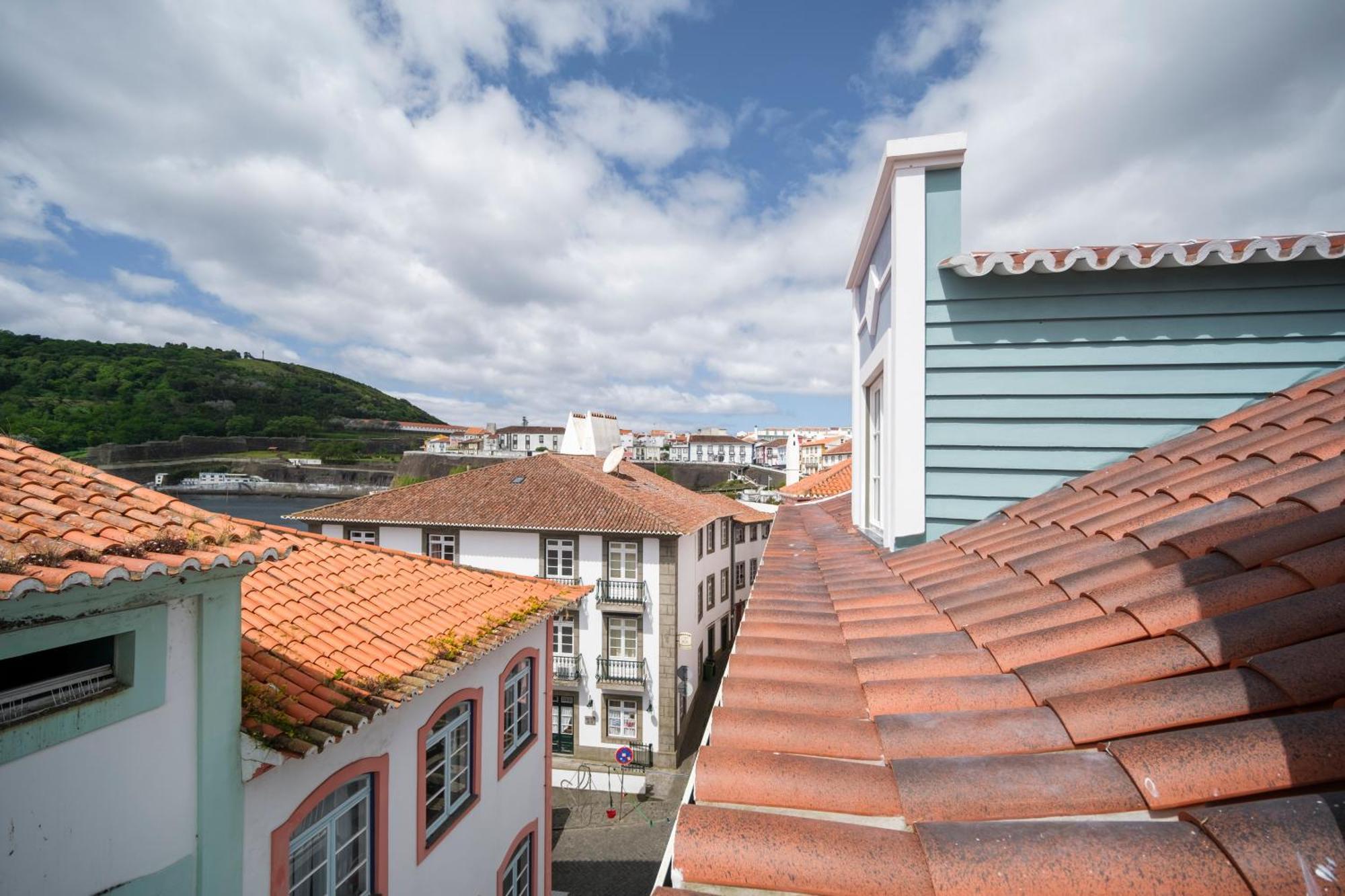 Azimute 5 * Angra do Heroismo